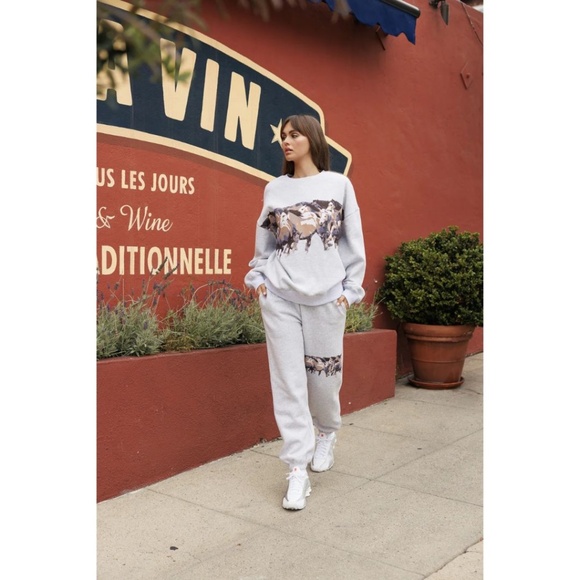 LAZY SUNDAY Horse Printed Sweatshirt - Picture 4 of 5